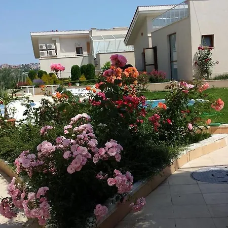 בית נופש Sun Village Family